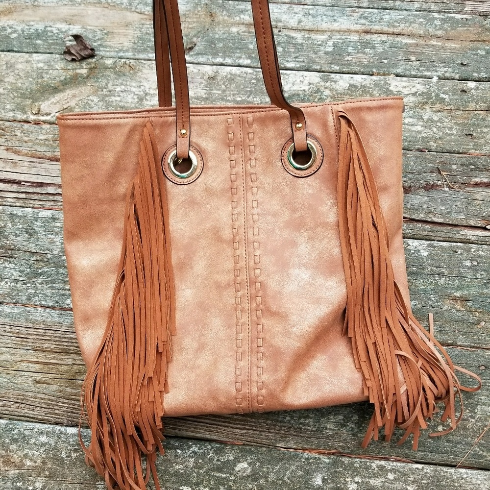 Fringe Tote